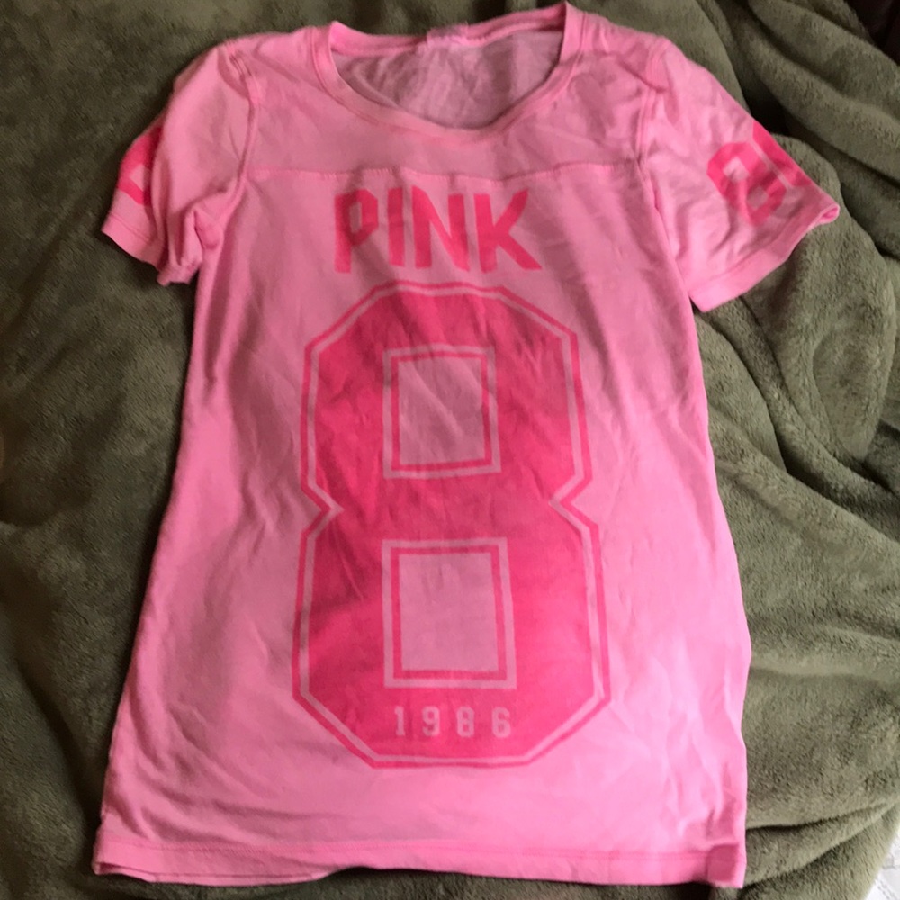 Pink tee
